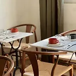Des Beaux Arts Hotel 2*